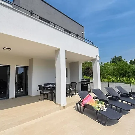 Tara Villa Medulin